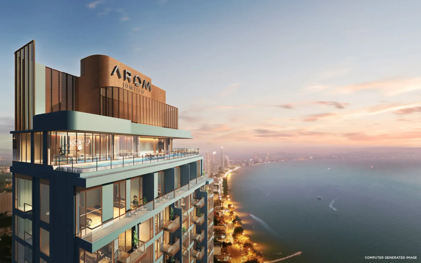 Фасад ЖК Arom Jomtien Beach на закате прямо у пляжа в Джомтьене