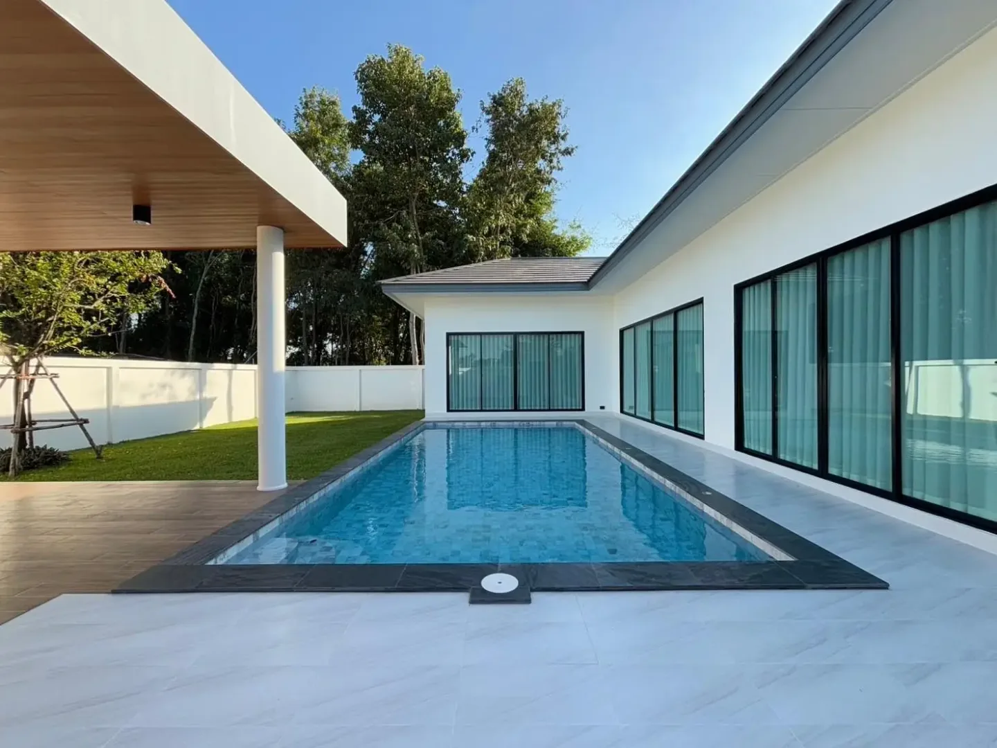 Планировка «3 спальни, участок 604 м²», Great Time Pool Villa