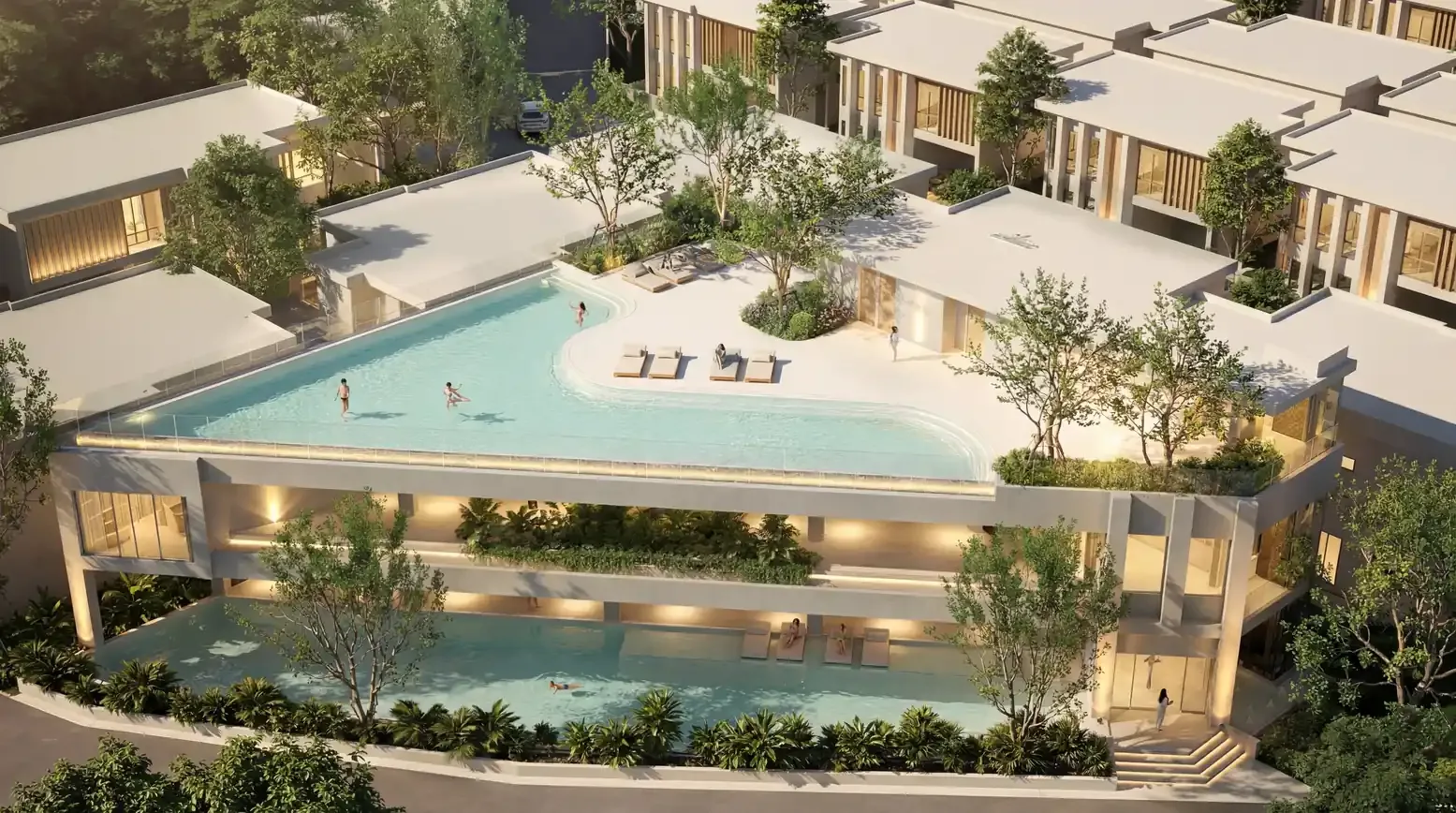 Общий бассейн клубной зоны и ряды вилл LUMINA Luxury Pool Villa с высоты, Наклуа, Паттайя