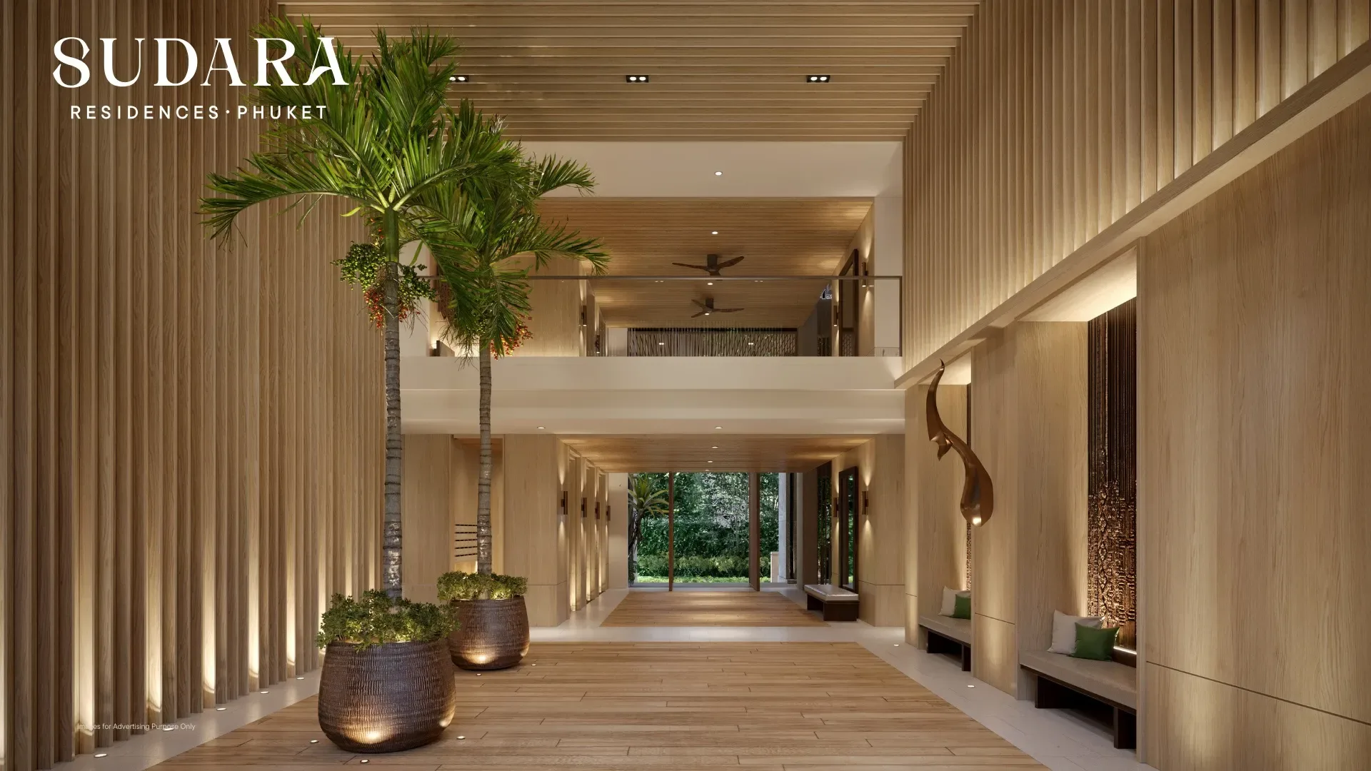 Лобби с деревянными панелями и двусветным потолком, Sudara Condominium, Банг-Тао, Пхукет
