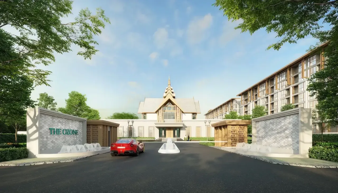 Главные ворота в тайском стиле на въезде в The Ozone Oasis Condo, Банг-Тао, Пхукет