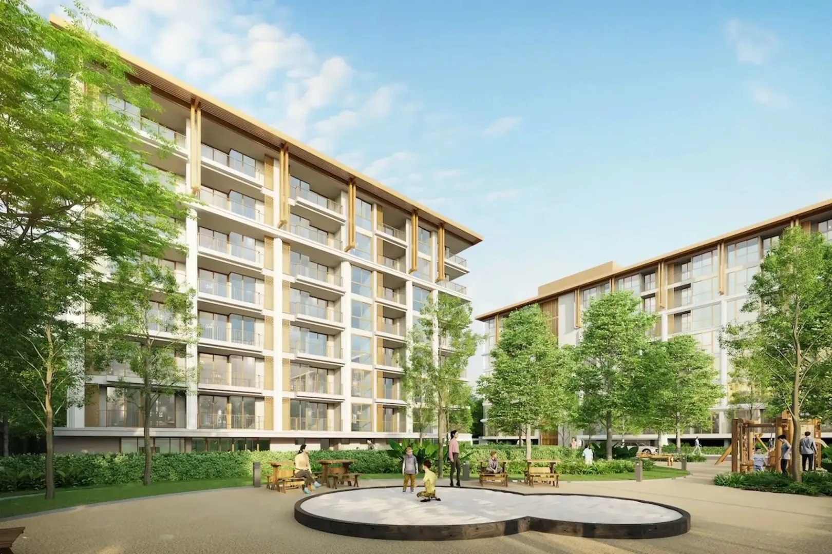 Внутренний двор с деревьями между корпусами The Ozone Oasis Condo, Банг-Тао, Пхукет